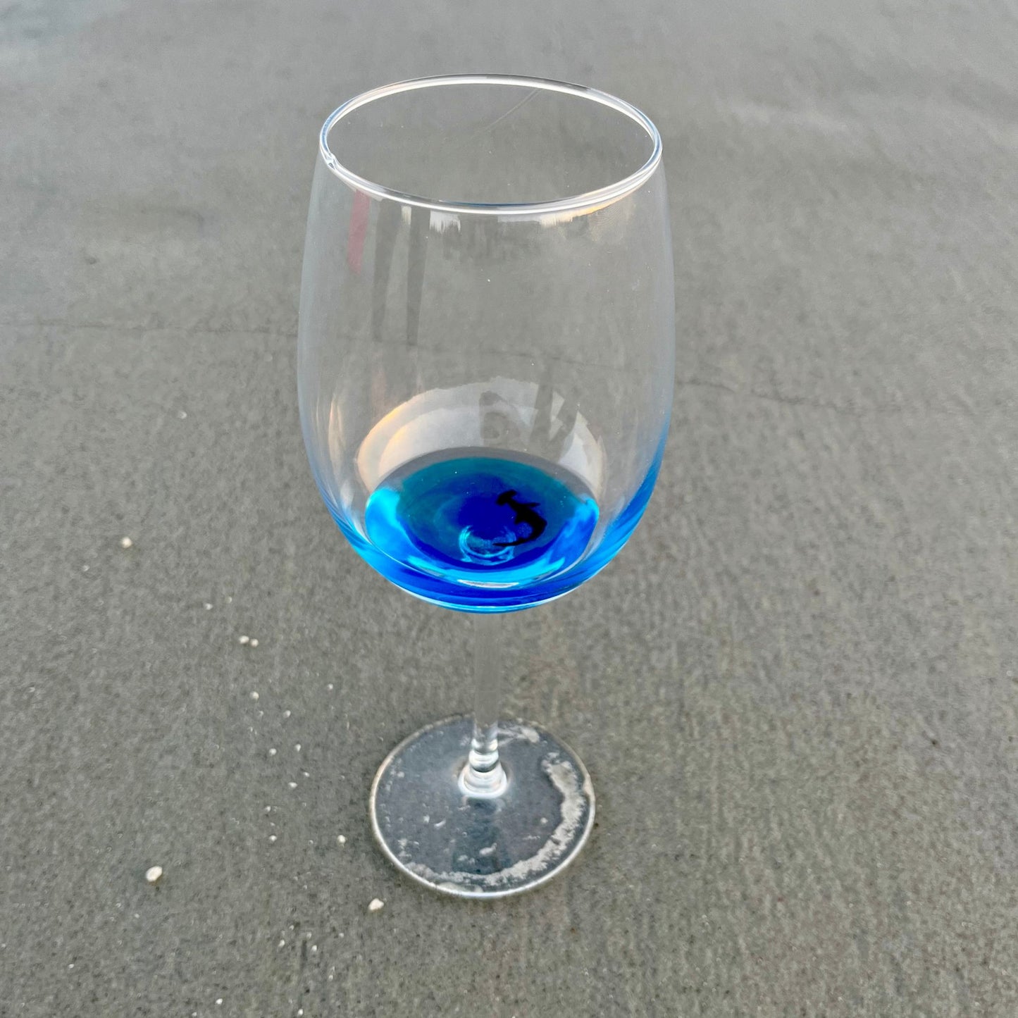 19 oz Ocean Inspired Wine Glass with Sea Creature