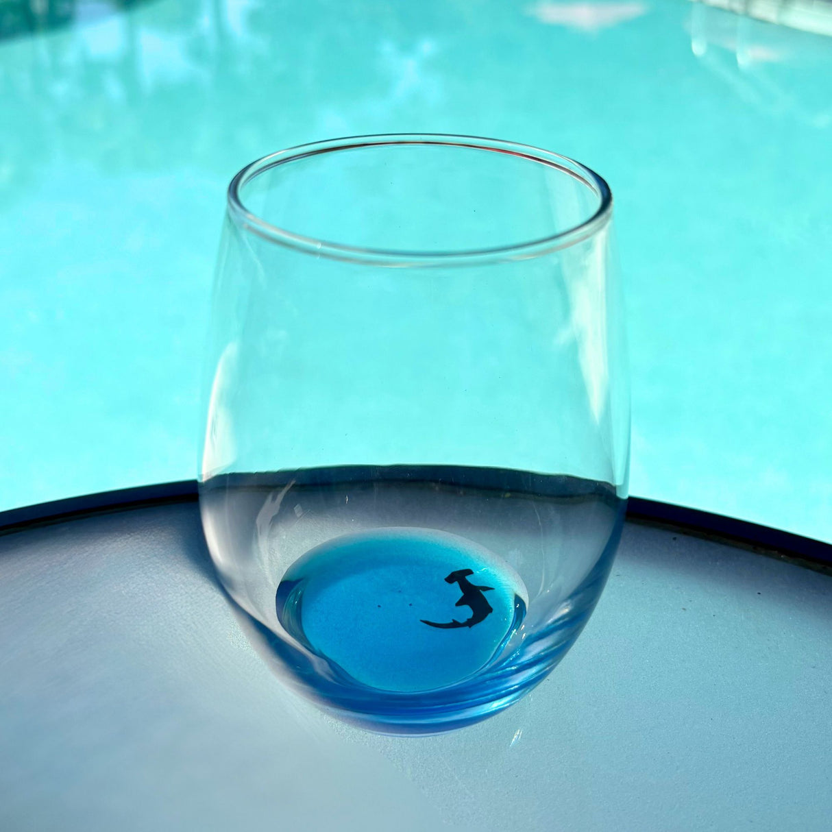 15 oz Ocean Inspired Stemless Wine Glass with Sea Creature